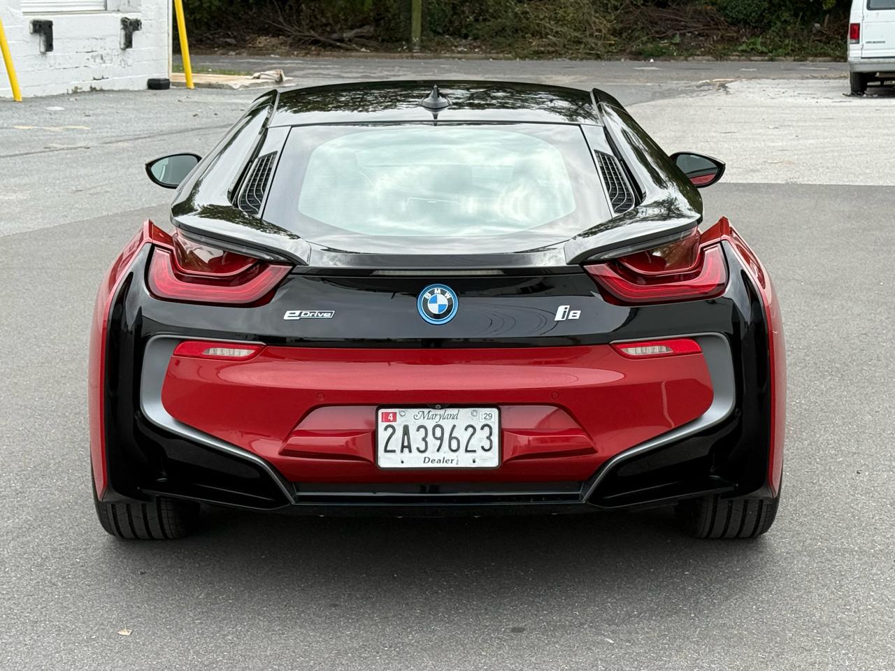 BMW i8 Coupe 2017