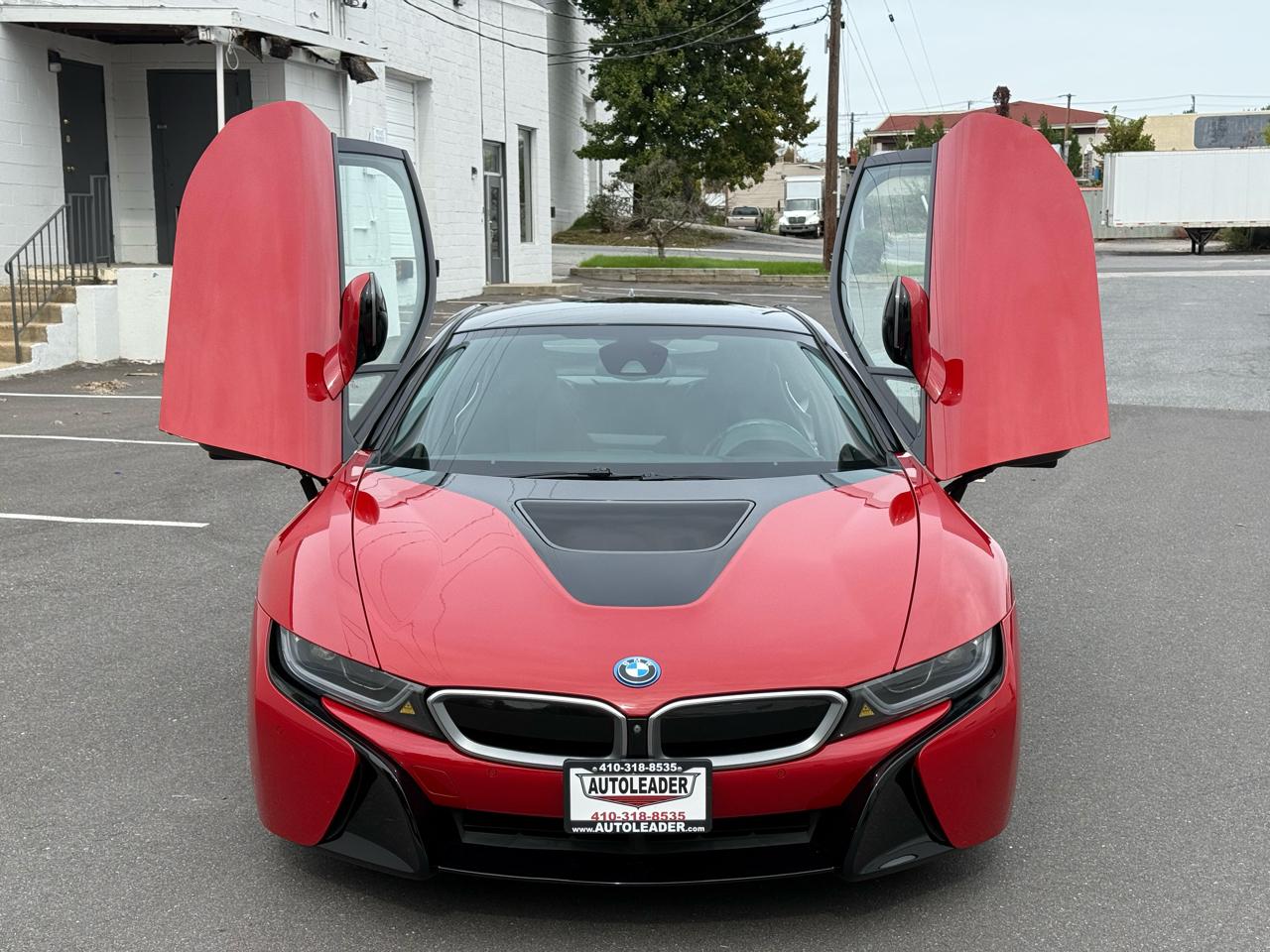 BMW i8 Coupe 2017
