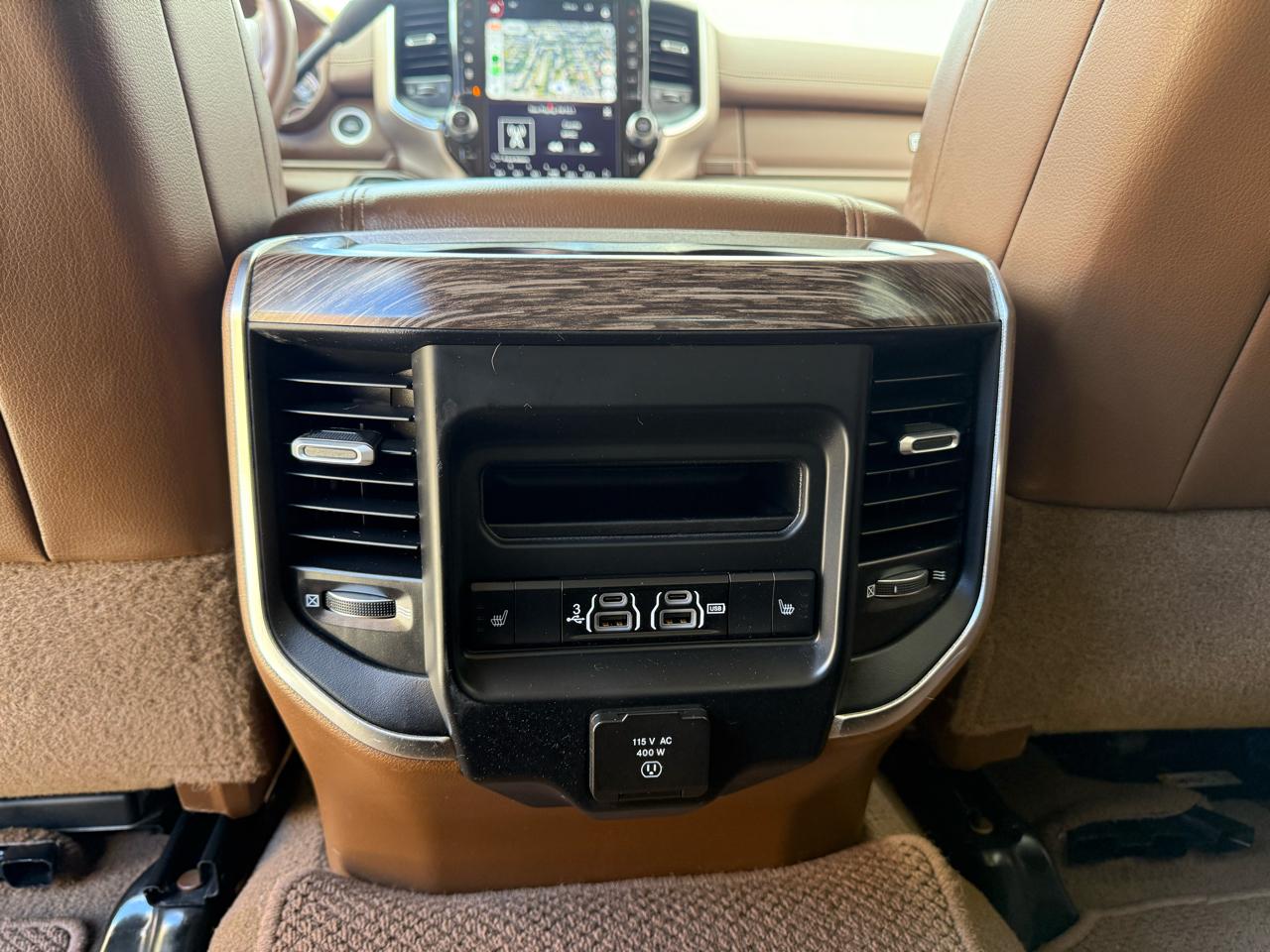 RAM 3500 Laramie 4x4 Mega Cab 6'4" Box 2020
