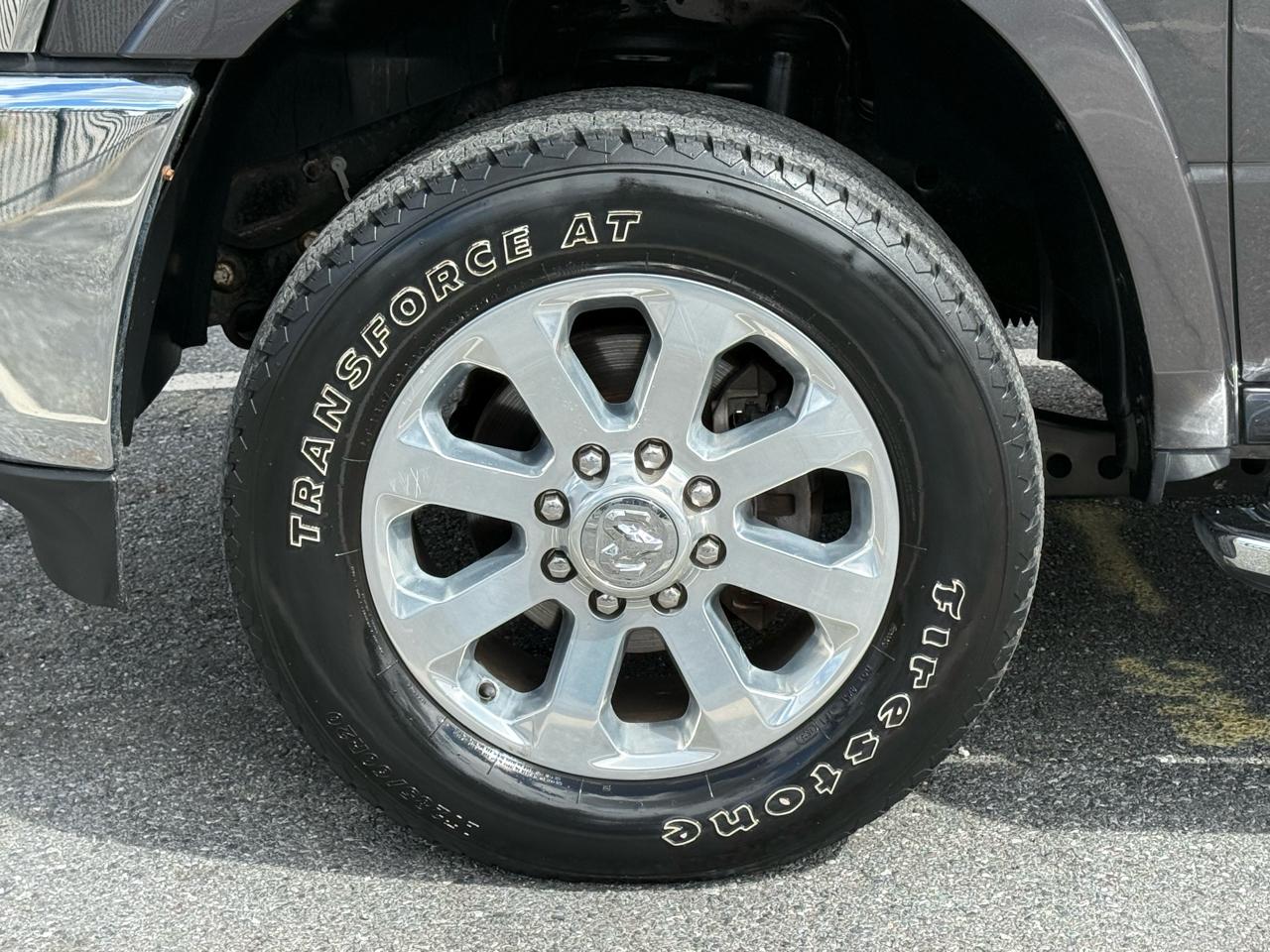 RAM 3500 Laramie 4x4 Mega Cab 6'4" Box 2020
