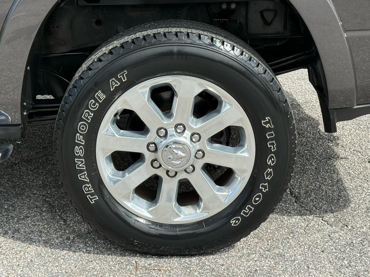 RAM 3500 Laramie 4x4 Mega Cab 6'4" Box 2020