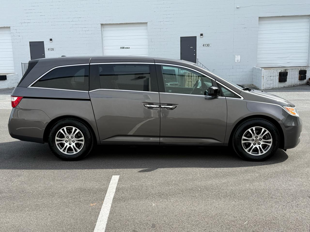 Honda Odyssey 5dr EX-L 2011