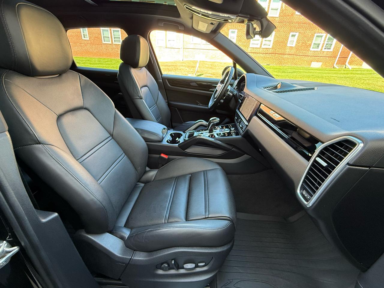 Porsche Cayenne Platinum Edition E-Hybrid AWD 2022
