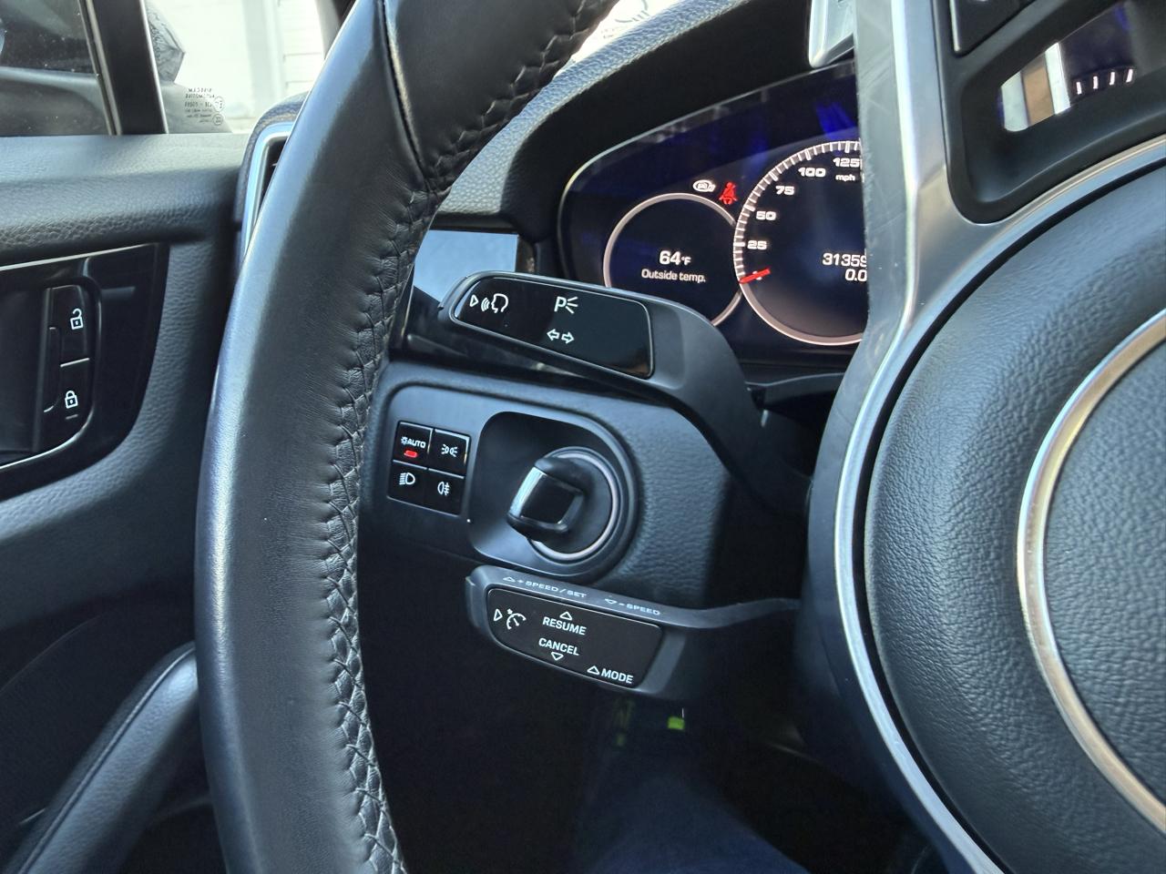 Porsche Cayenne AWD 2020