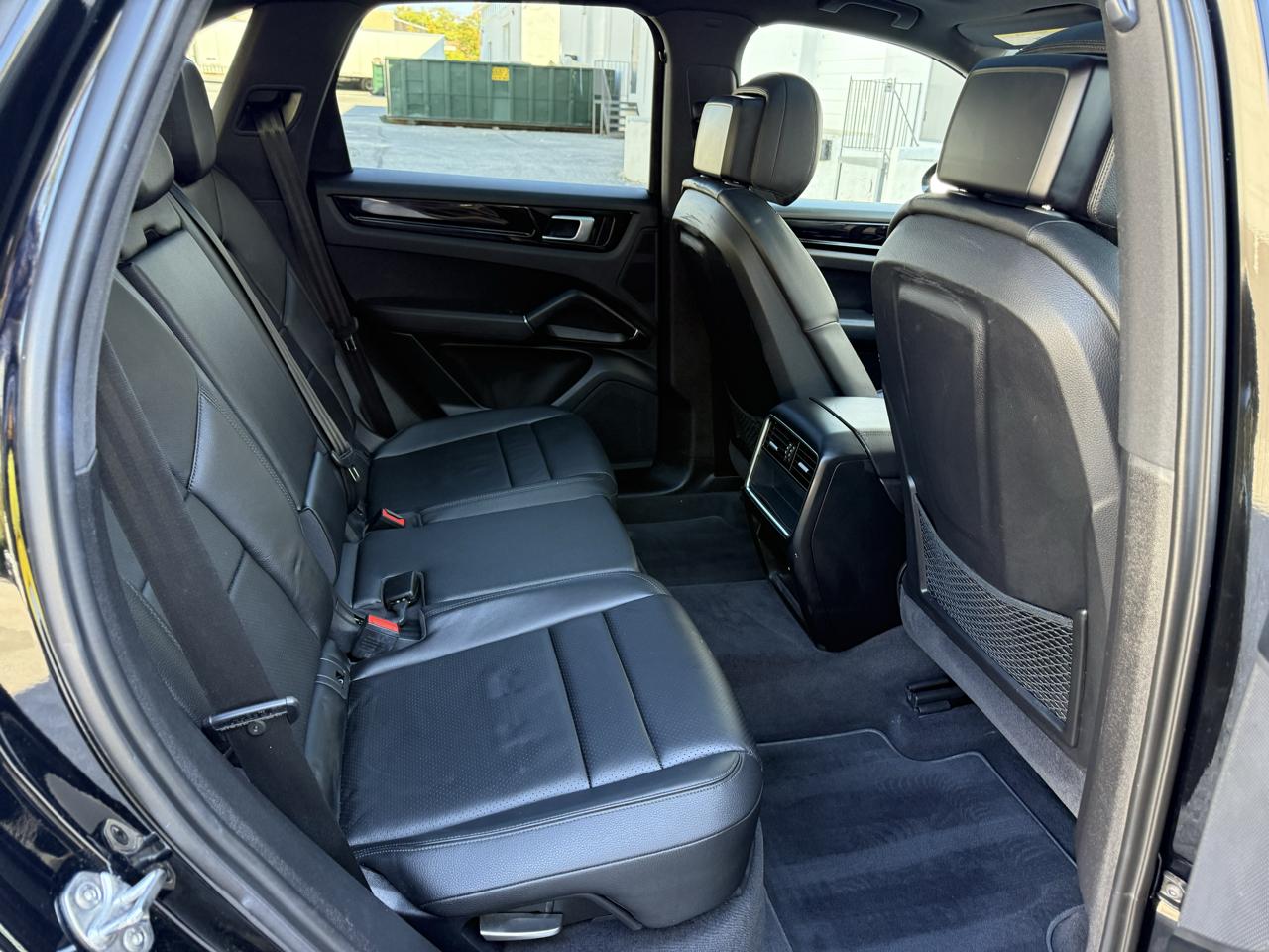 Porsche Cayenne AWD 2020
