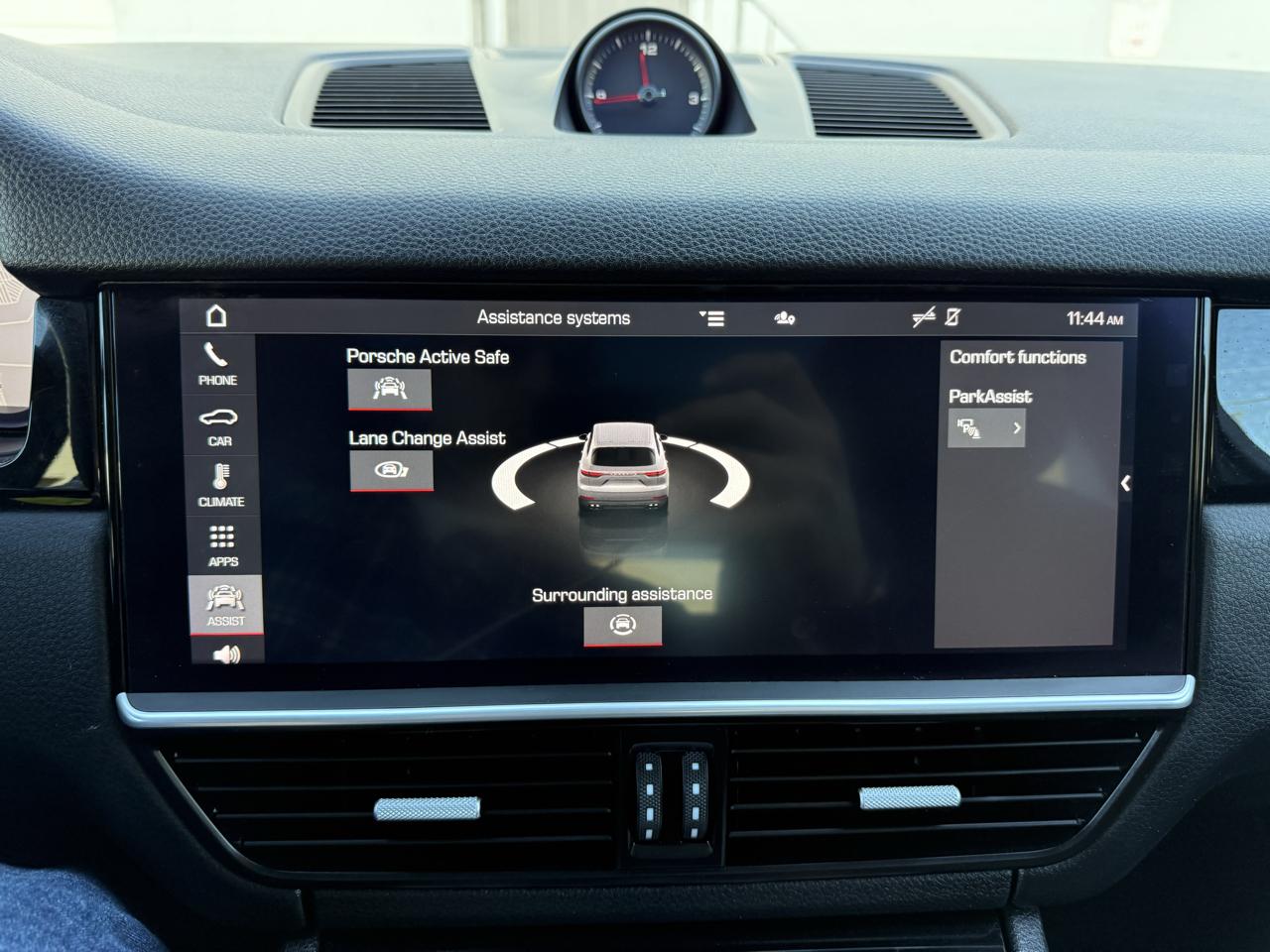 Porsche Cayenne AWD 2020