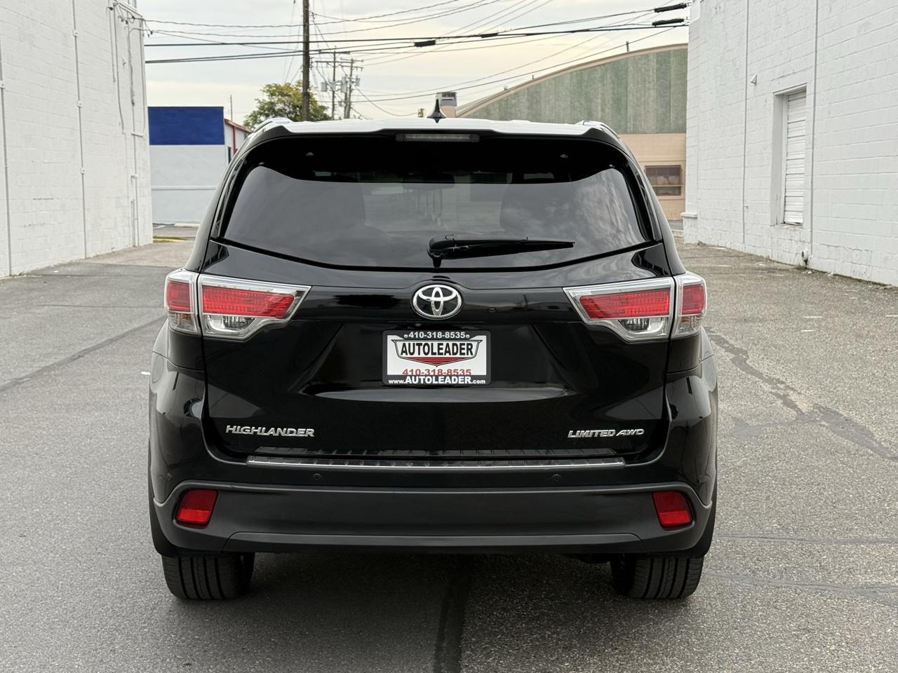 Toyota Highlander AWD 4dr V6 Limited (Natl) 2014