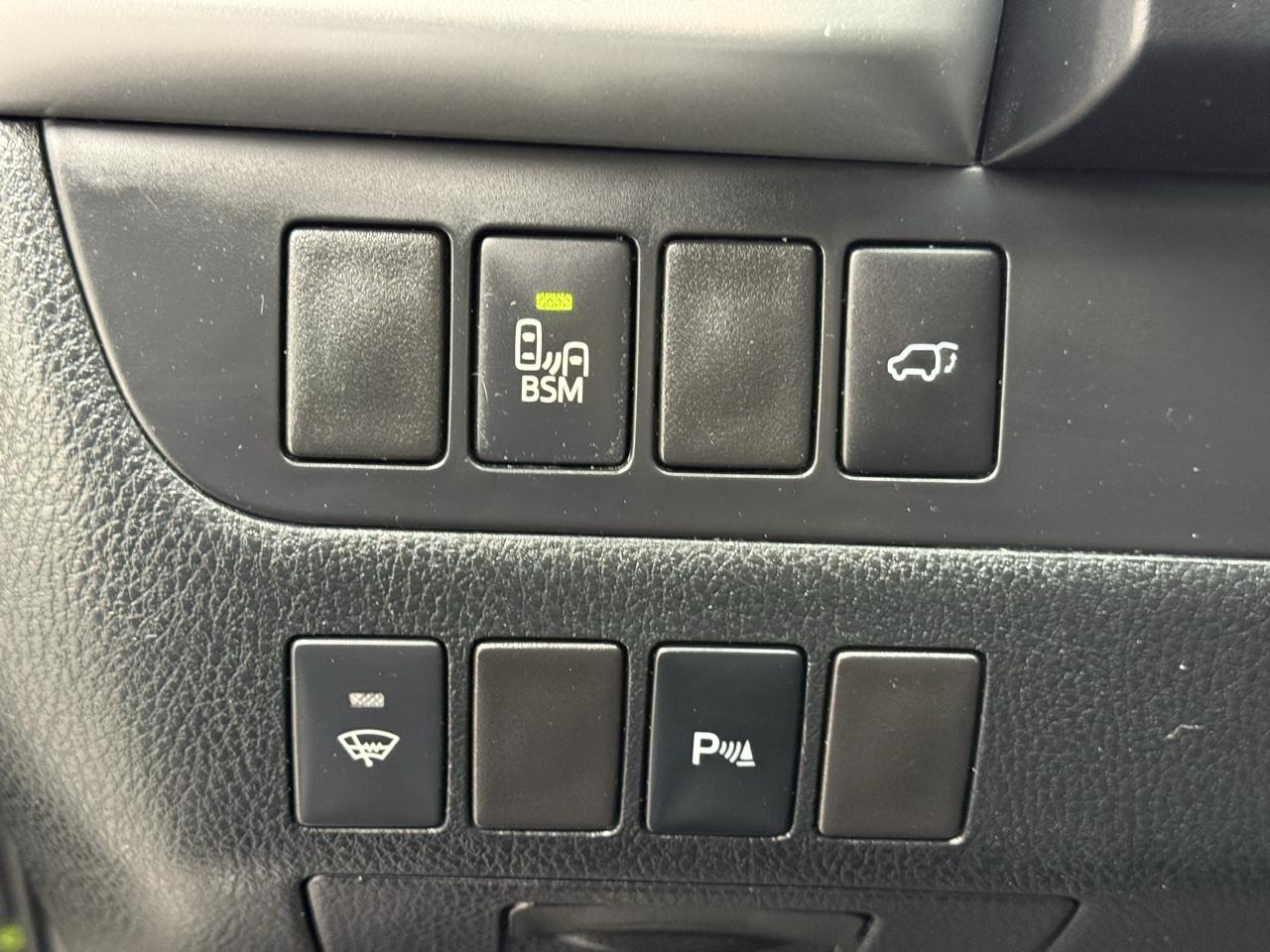 Toyota Highlander AWD 4dr V6 Limited (Natl) 2014