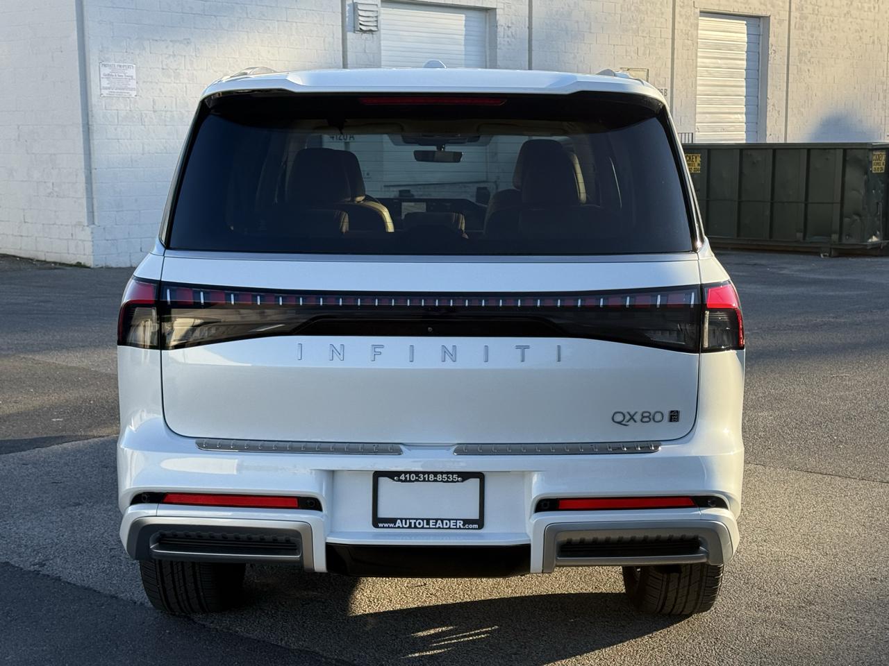 Infiniti QX80 LUXE AWD 2025