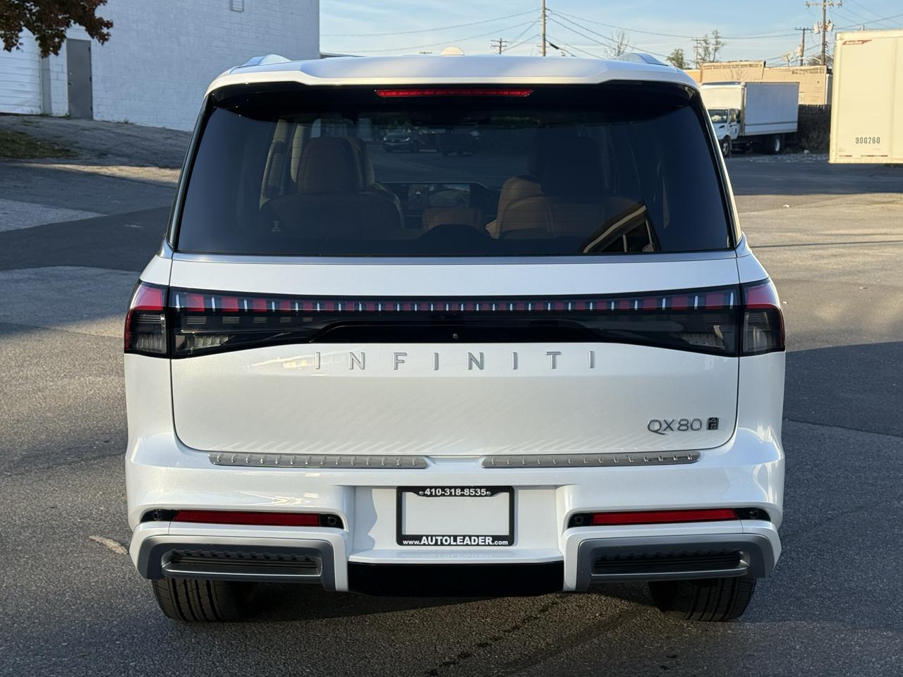 Infiniti QX80 LUXE AWD 2025