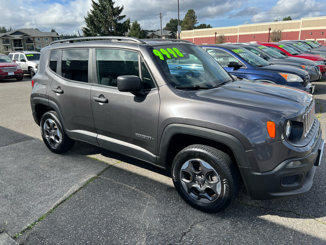 2017 Jeep Renegade Sport photo 4