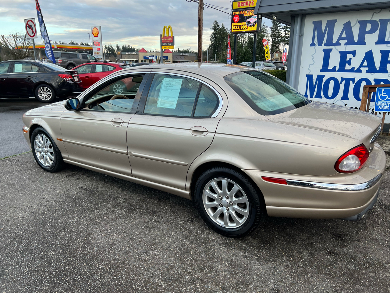 2003 Jaguar X-Type photo 4