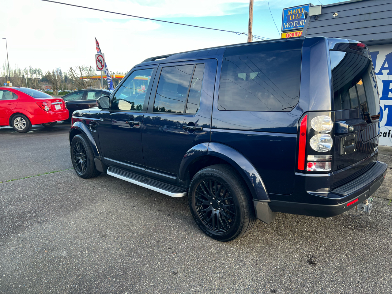 Land Rover LR4 4WD 4dr LUX 2015