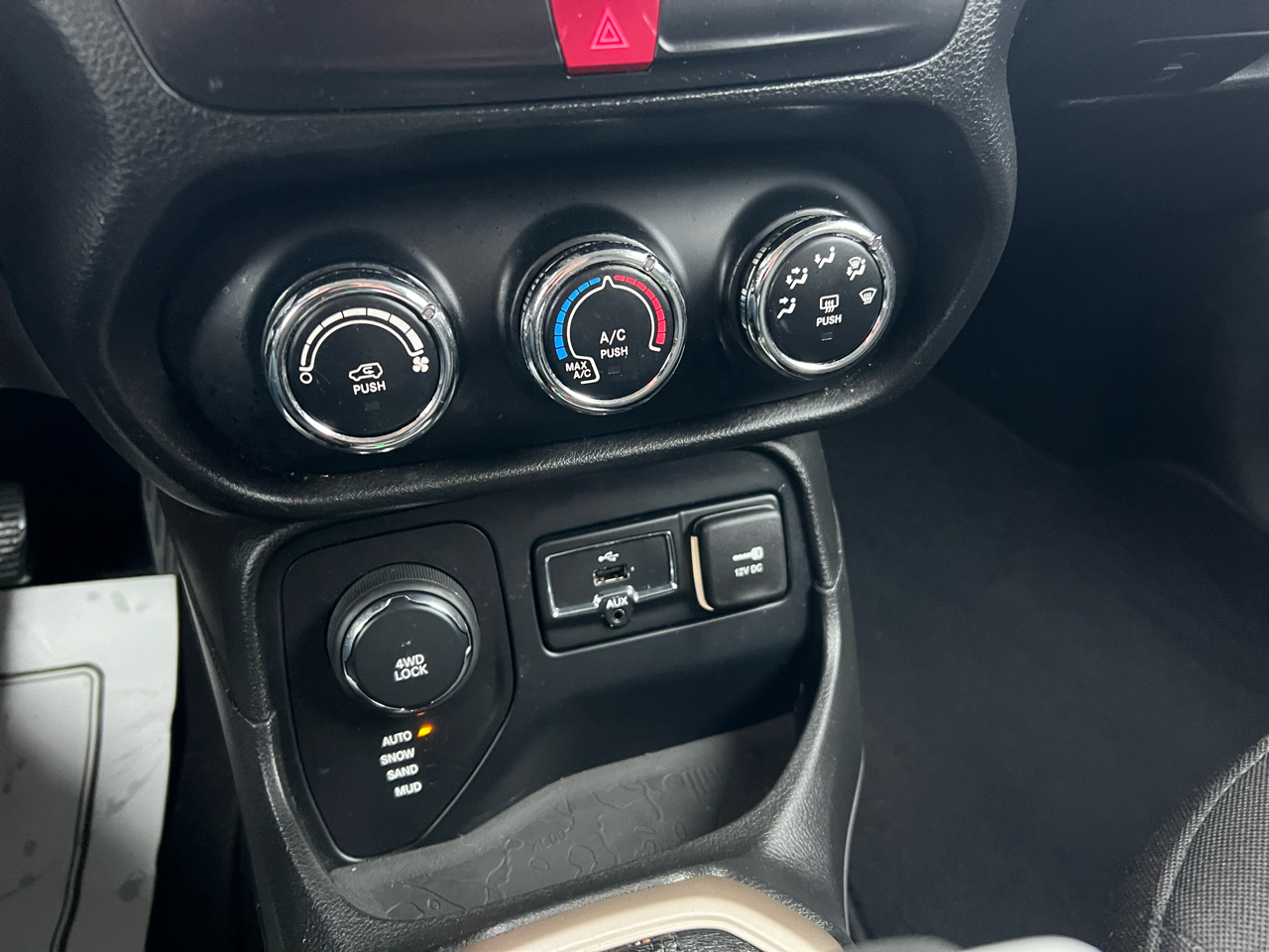 Jeep Renegade 4WD 4dr Latitude 2016