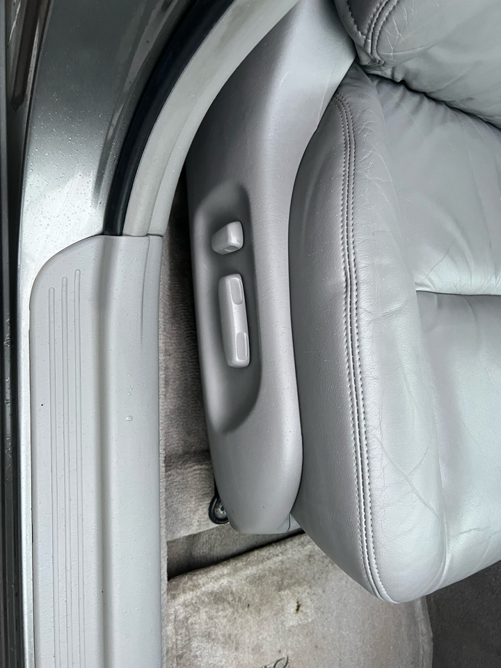 Toyota Camry 4dr Sdn LE Auto 2003