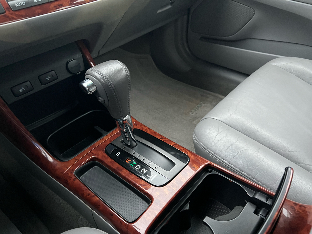 Toyota Camry 4dr Sdn LE Auto 2003