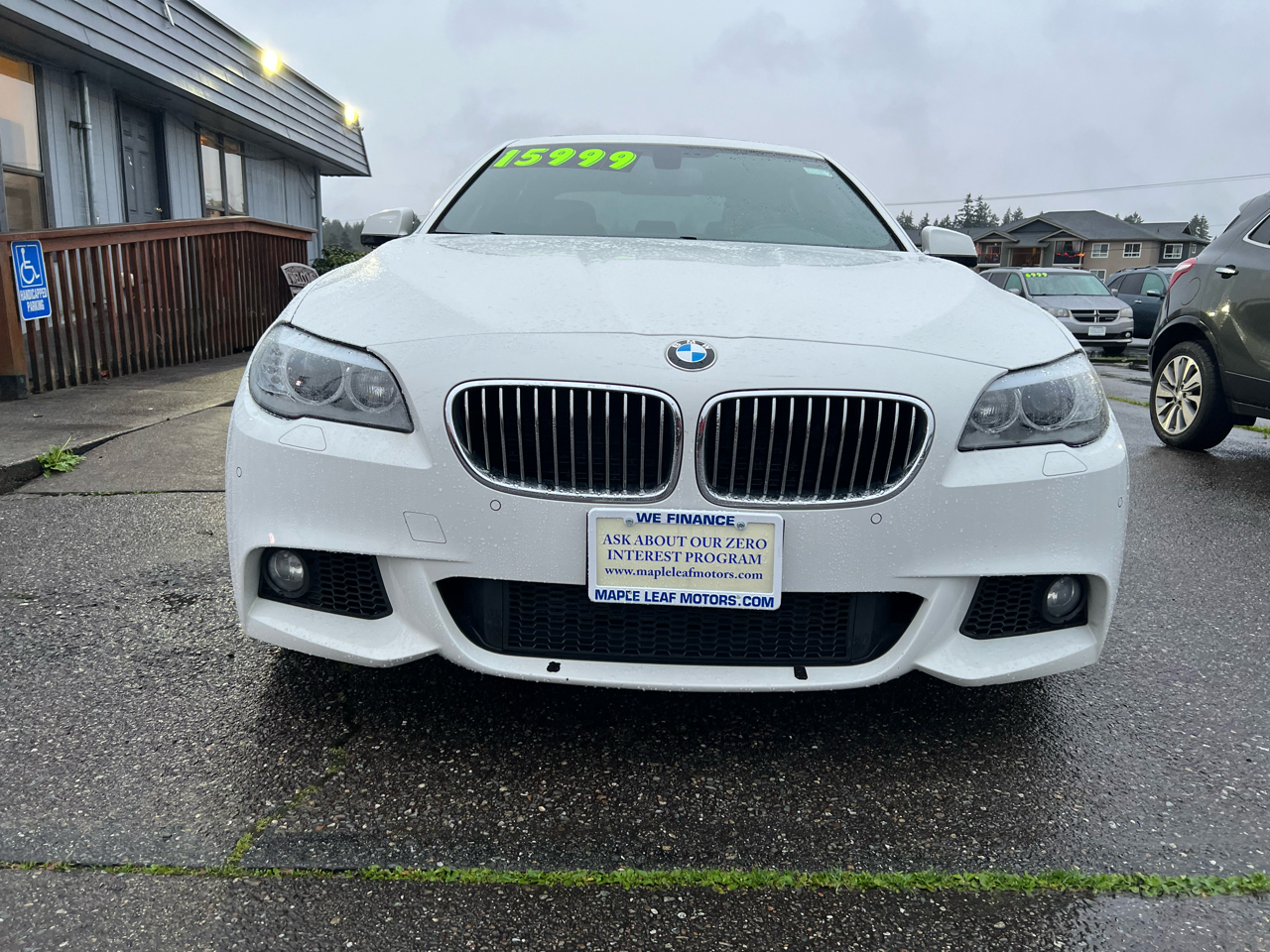 BMW 5 Series 4dr Sdn 535i xDrive AWD 2013