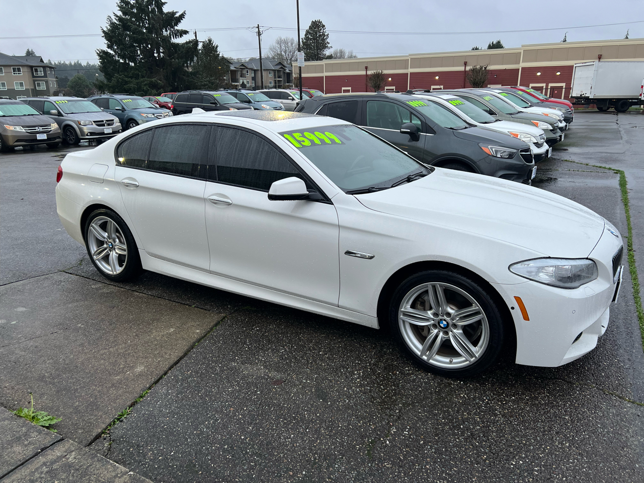 BMW 5 Series 4dr Sdn 535i xDrive AWD 2013