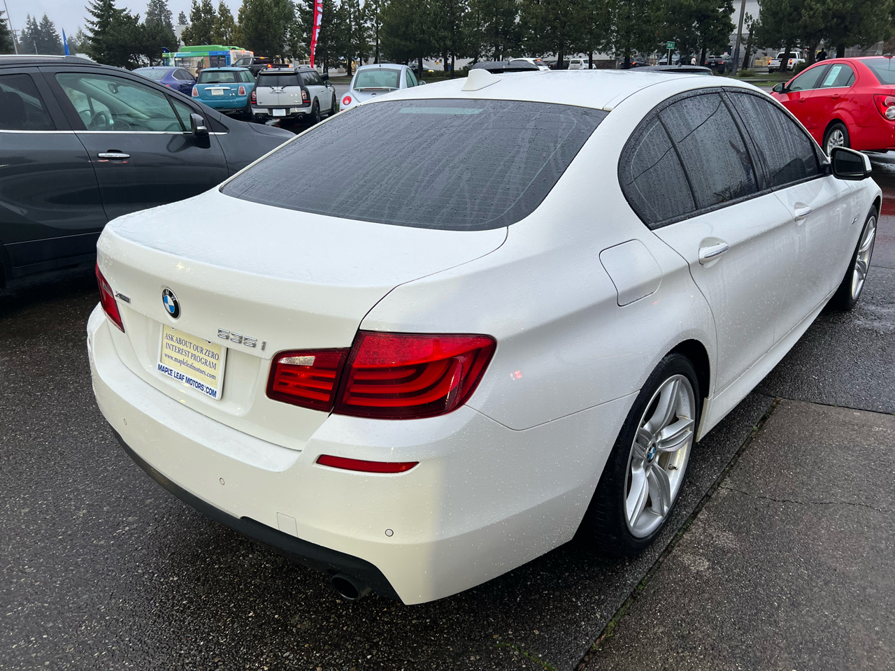 BMW 5 Series 4dr Sdn 535i xDrive AWD 2013