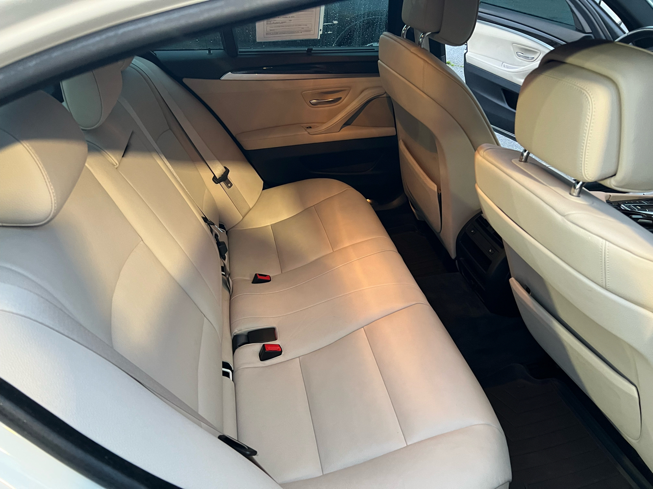 BMW 5 Series 4dr Sdn 535i xDrive AWD 2013