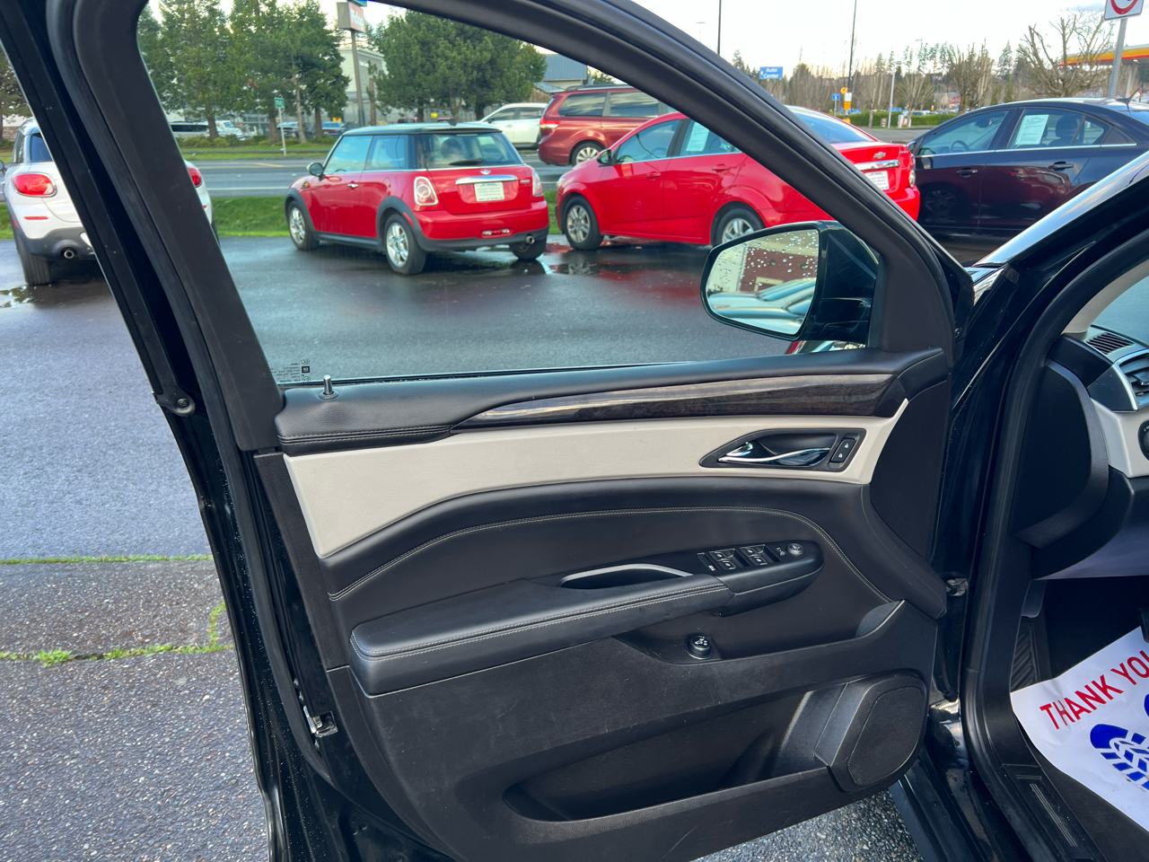 Cadillac SRX FWD 4dr Luxury Collection 2016