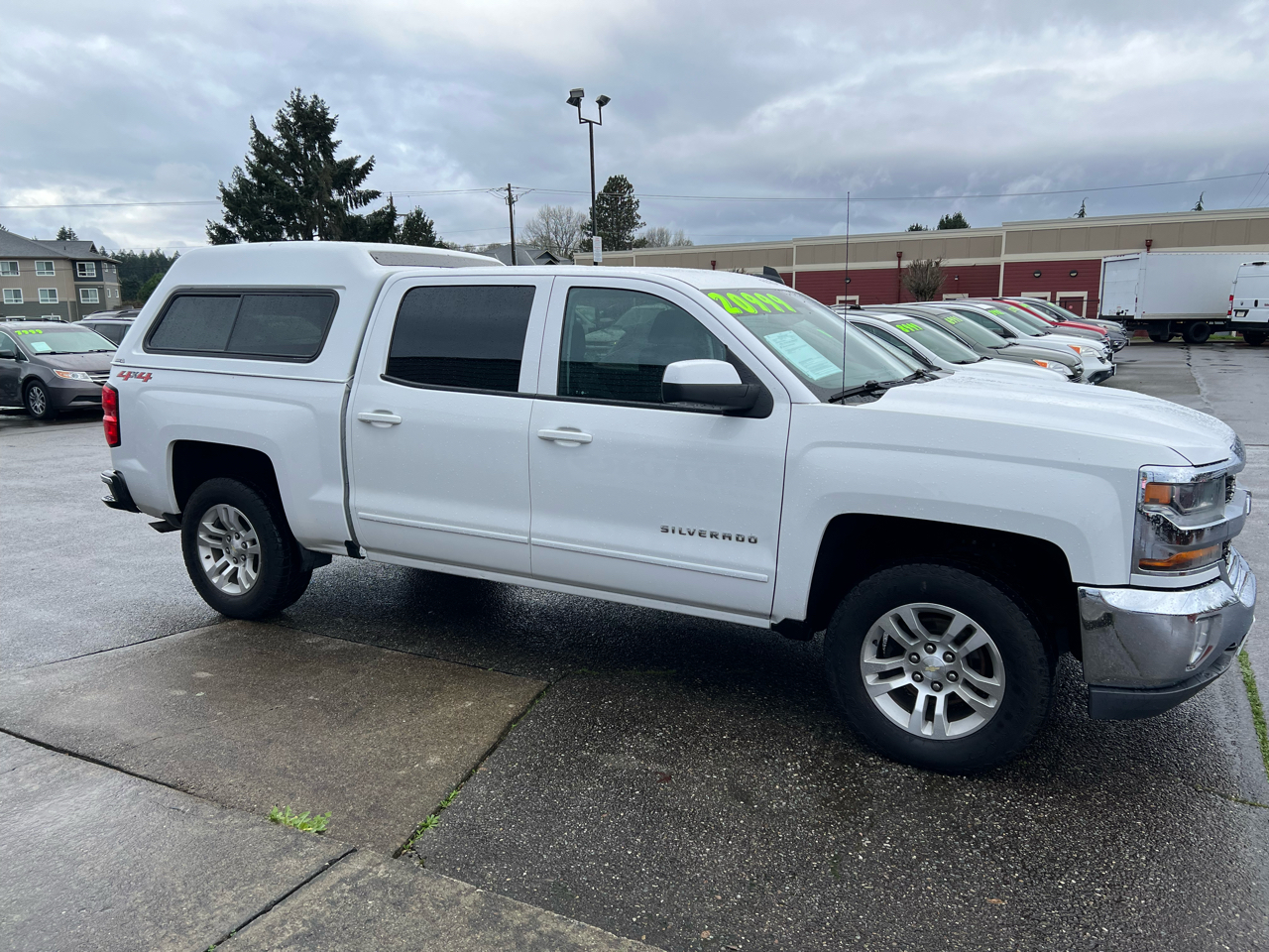 Chevrolet Silverado 1500 4WD Crew Cab 143.5" LT w/1LT 2018