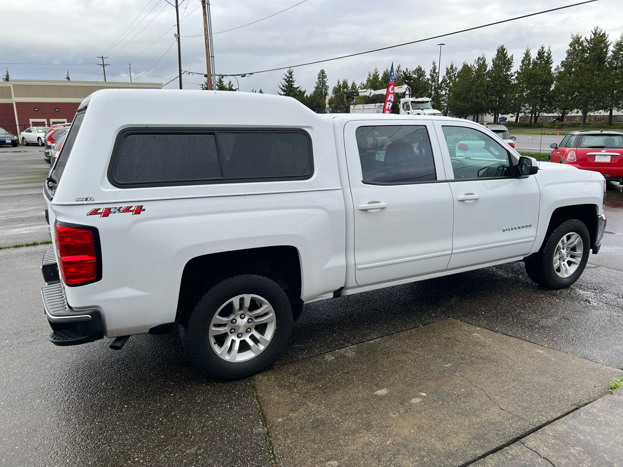 Chevrolet Silverado 1500 4WD Crew Cab 143.5" LT w/1LT 2018