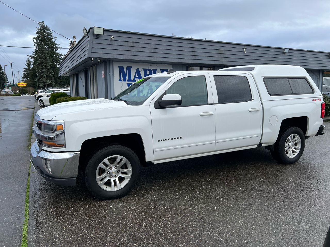 Chevrolet Silverado 1500 4WD Crew Cab 143.5" LT w/1LT 2018