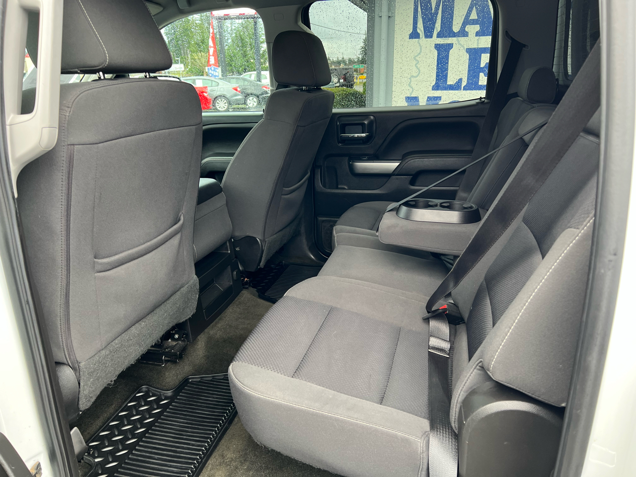 Chevrolet Silverado 1500 4WD Crew Cab 143.5" LT w/1LT 2018