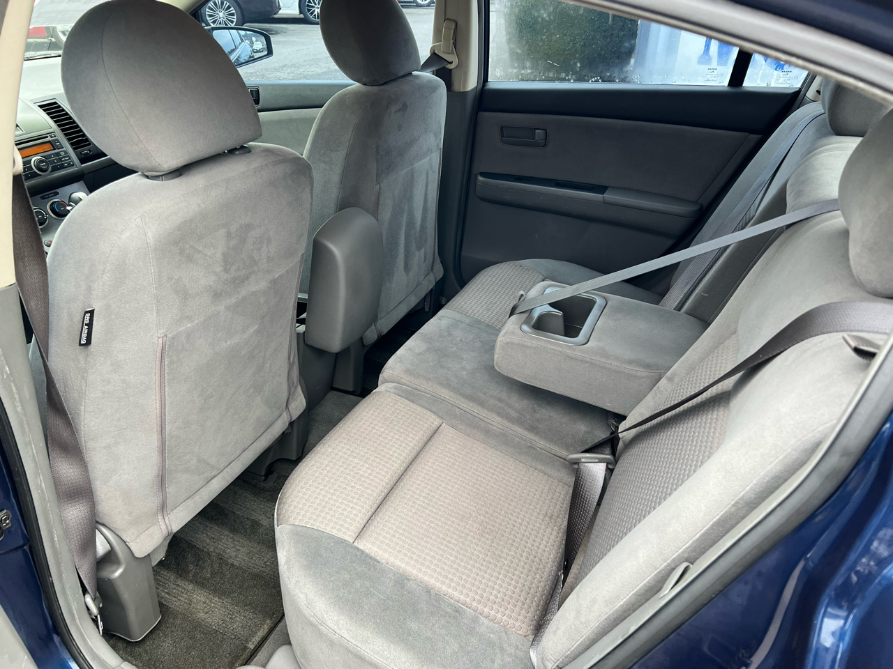 Nissan Sentra 4dr Sdn I4 CVT 2.0 2008