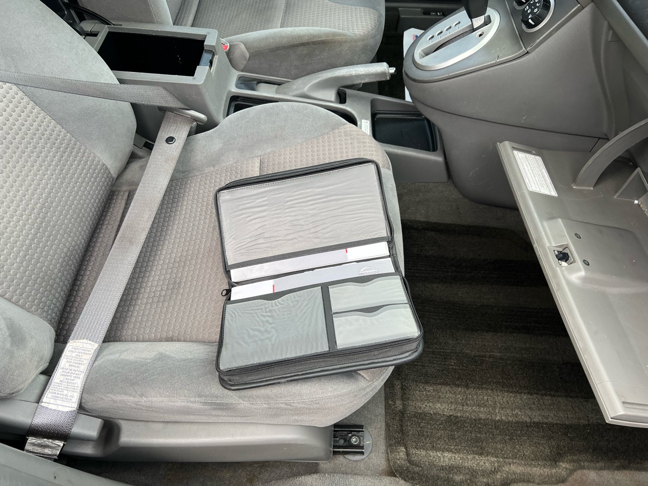 Nissan Sentra 4dr Sdn I4 CVT 2.0 2008