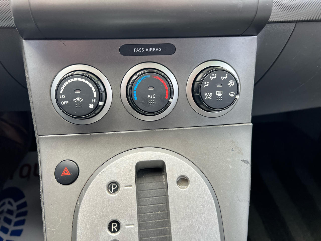 Nissan Sentra 4dr Sdn I4 CVT 2.0 2008