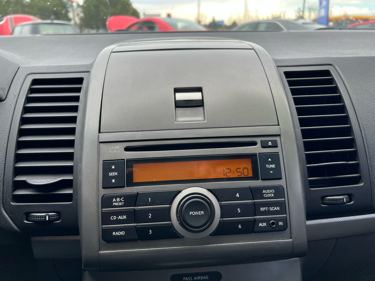 Nissan Sentra 4dr Sdn I4 CVT 2.0 2008