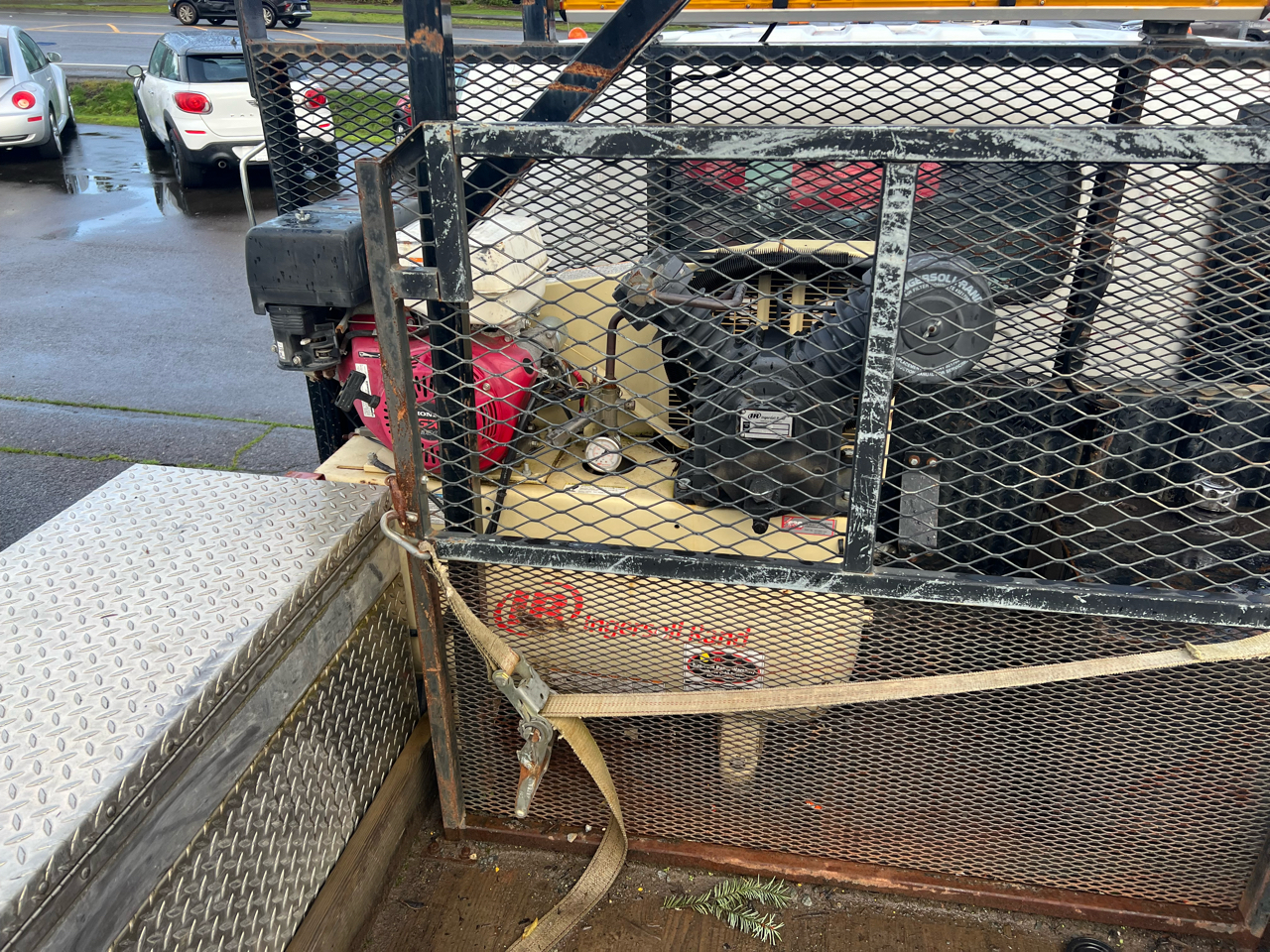 Isuzu DSL REG 109" WB WHITE CAB IBT PWL 2010