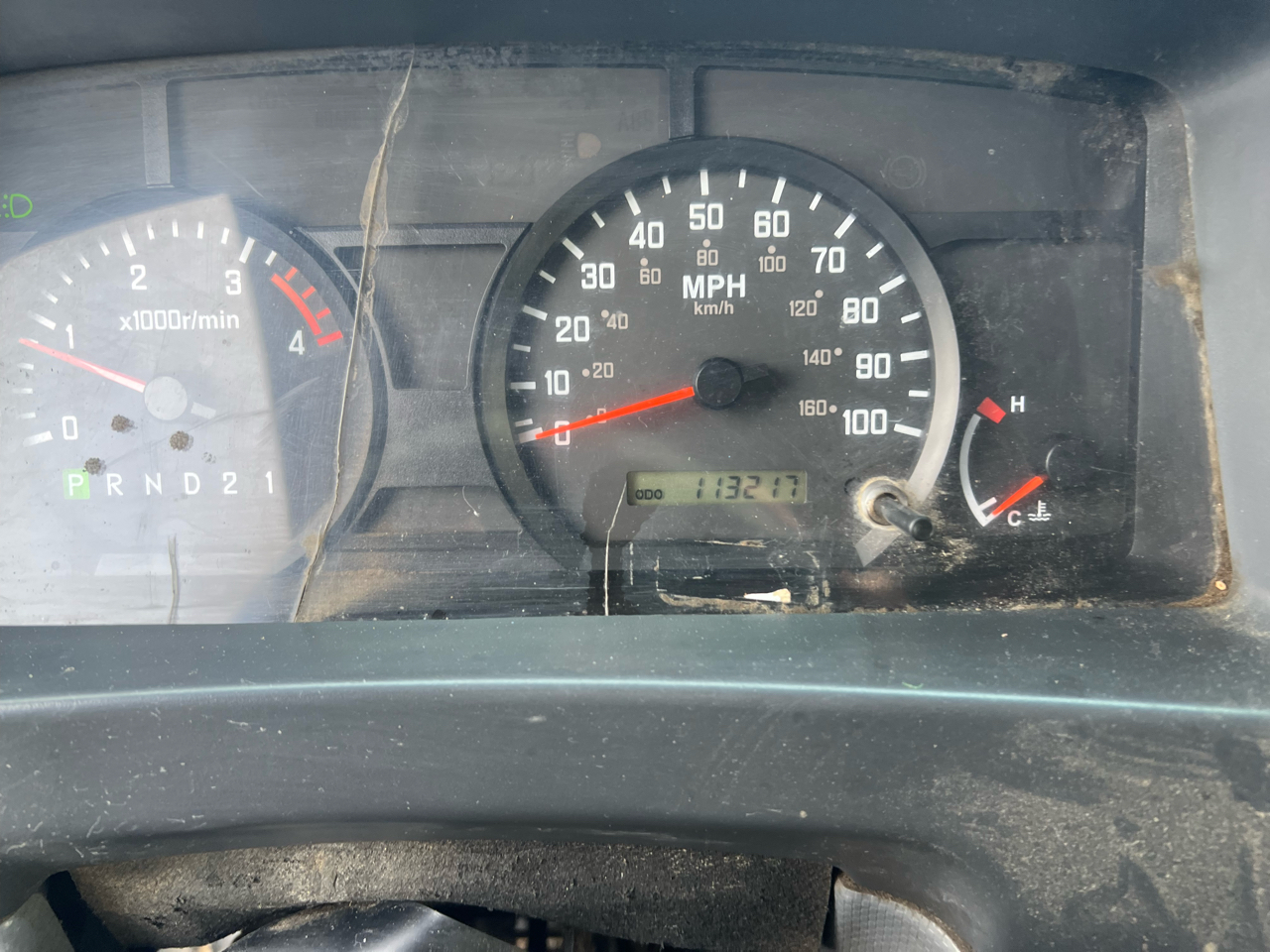 Isuzu DSL REG 109" WB WHITE CAB IBT PWL 2010