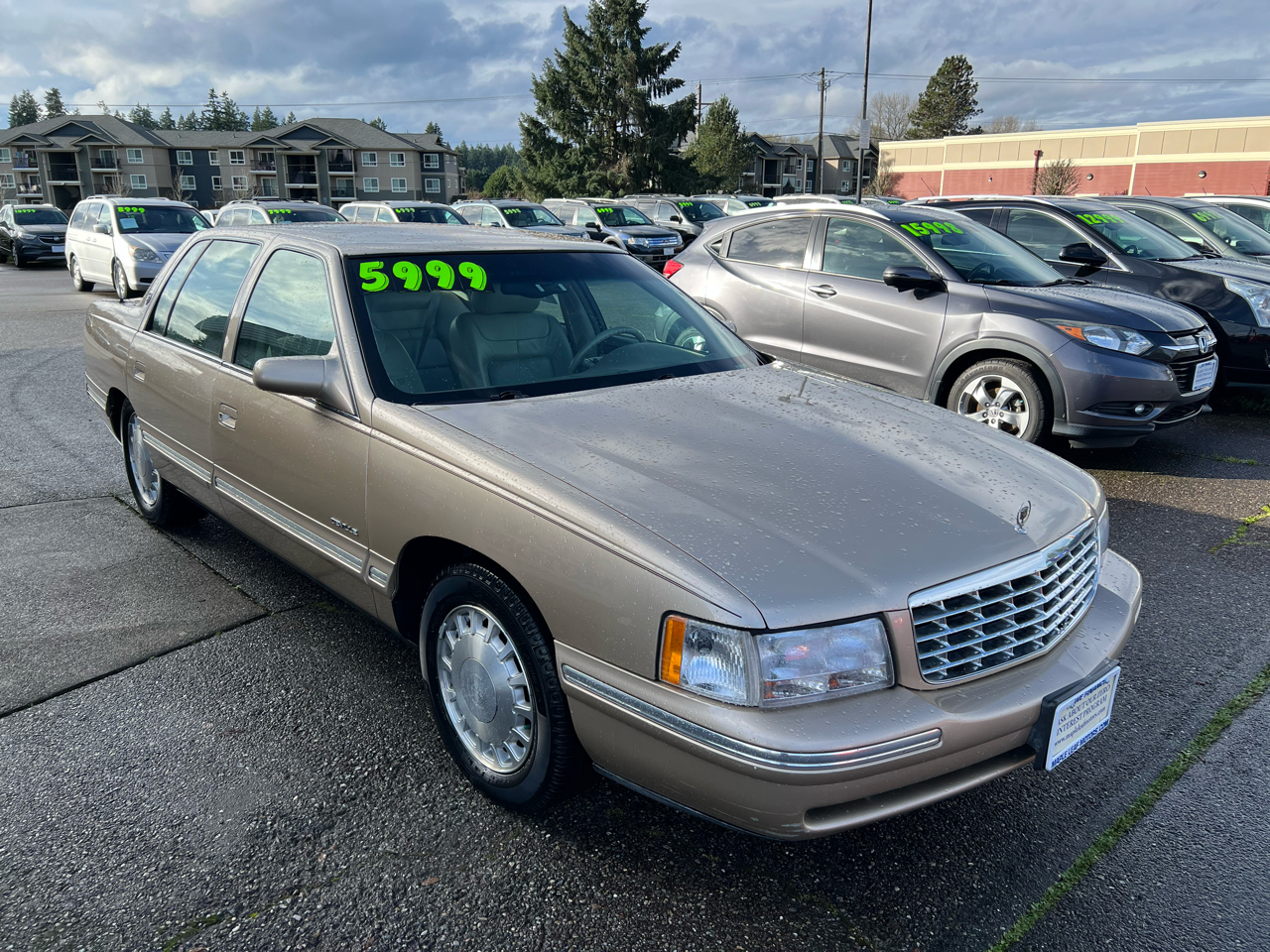 Cadillac DeVille 4dr Sdn 1998
