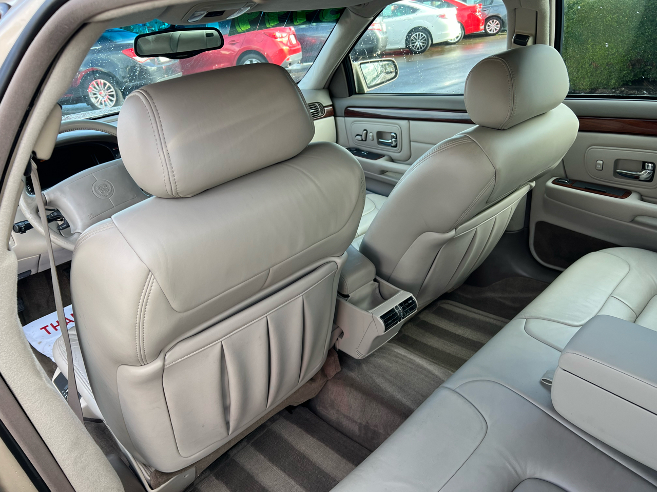 Cadillac DeVille 4dr Sdn 1998