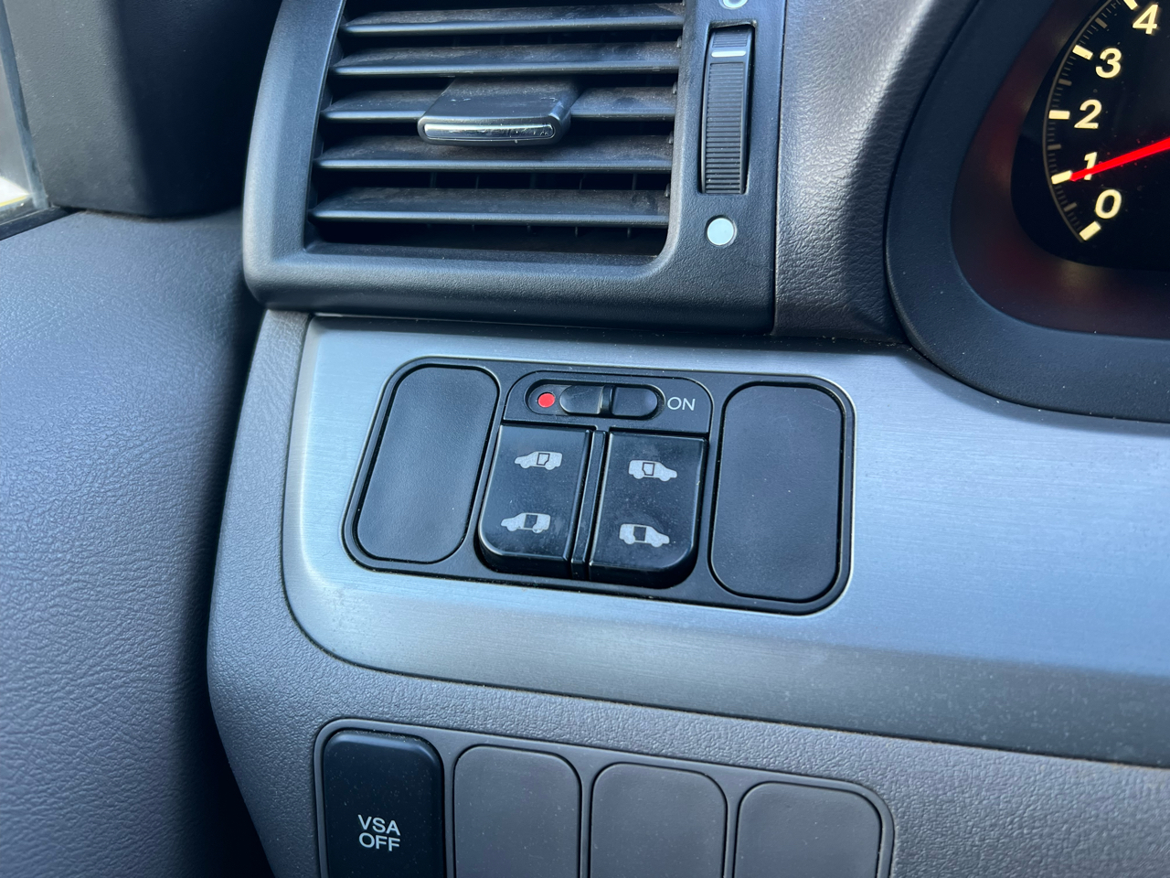 Honda Odyssey 5dr EX 2010