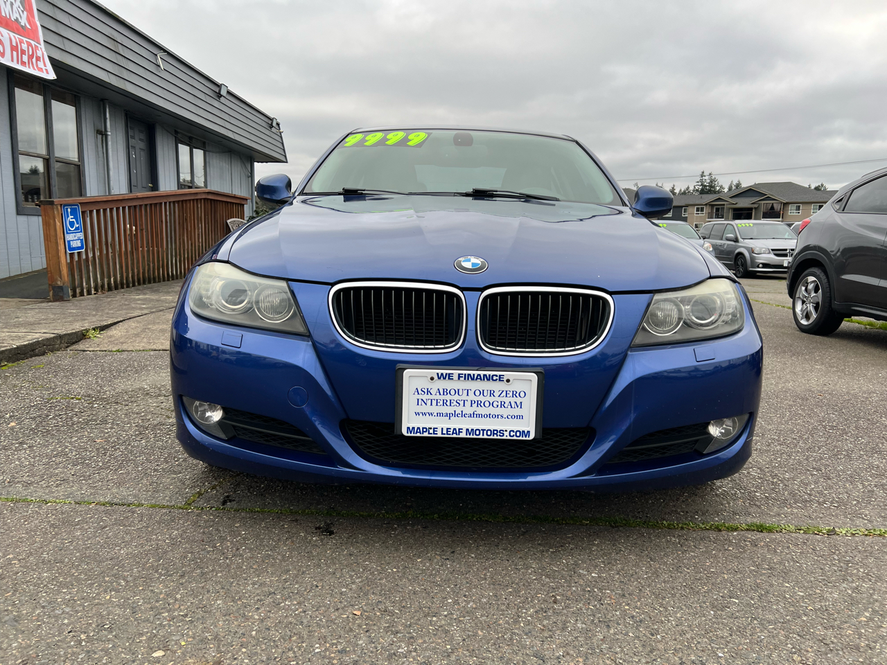 BMW 3 Series 4dr Sdn 328i xDrive AWD SULEV 2010