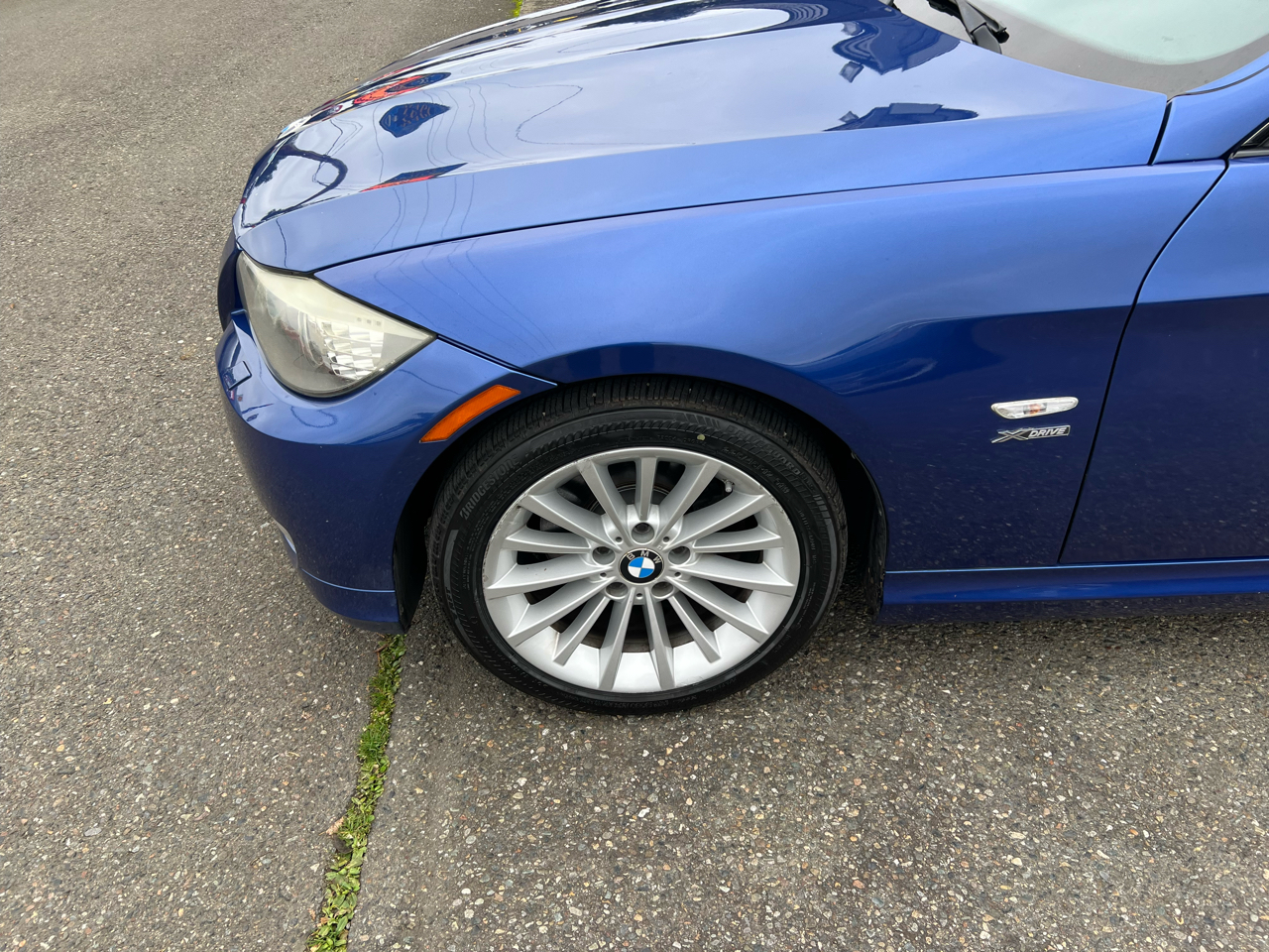 BMW 3 Series 4dr Sdn 328i xDrive AWD SULEV 2010