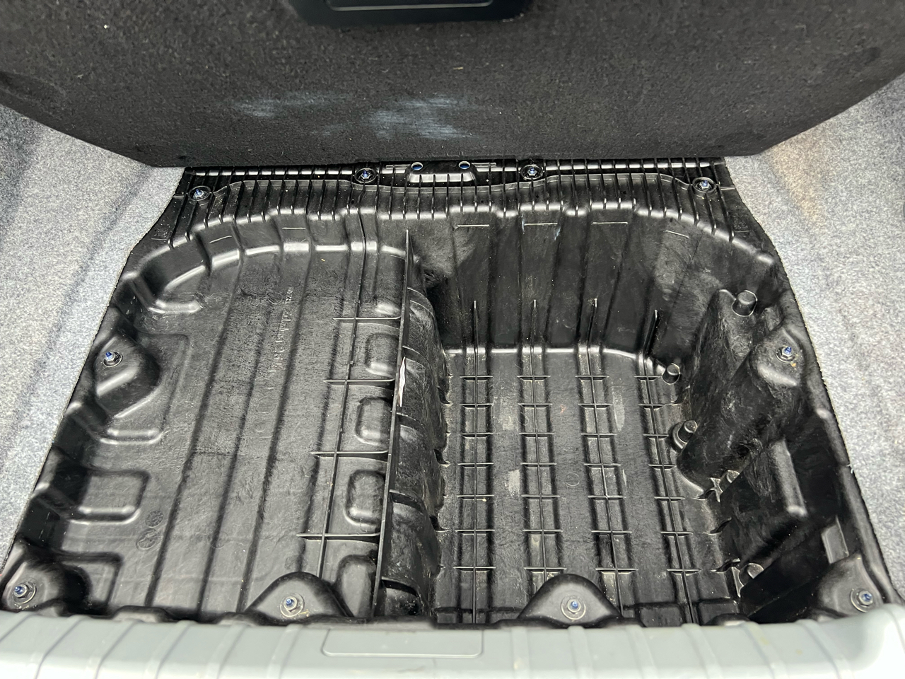 BMW 3 Series 4dr Sdn 328i xDrive AWD SULEV 2010