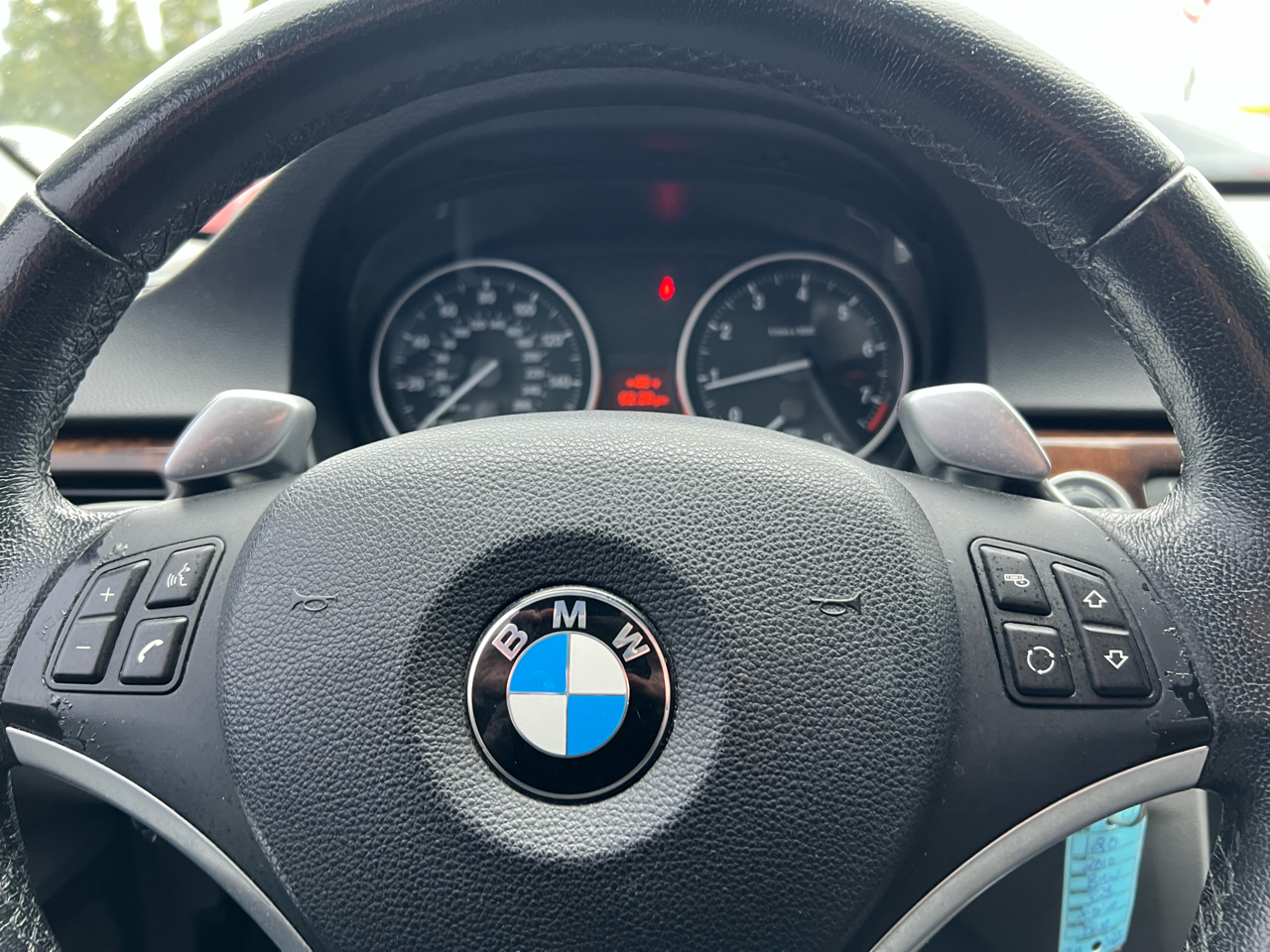 BMW 3 Series 4dr Sdn 328i xDrive AWD SULEV 2010