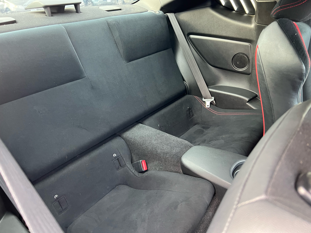 Scion FR-S 2dr Cpe Auto (Natl) 2015