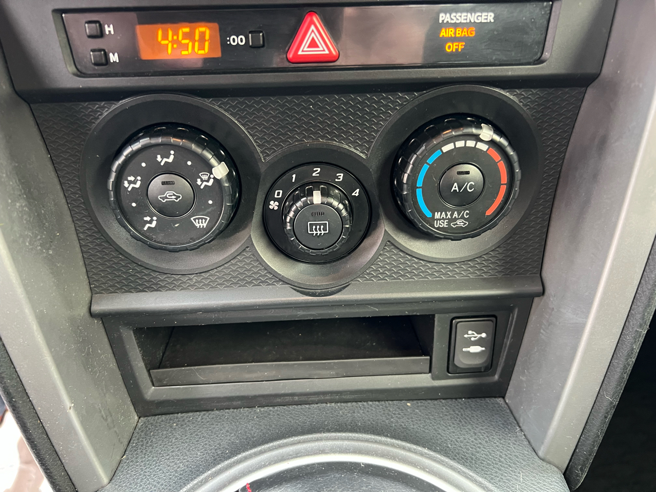 Scion FR-S 2dr Cpe Auto (Natl) 2015