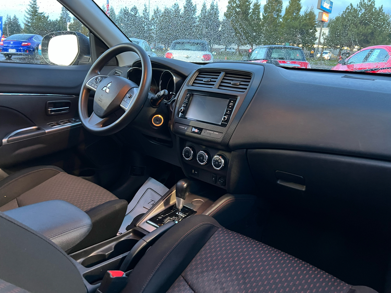 Mitsubishi Outlander Sport ES 2.0 CVT 2019