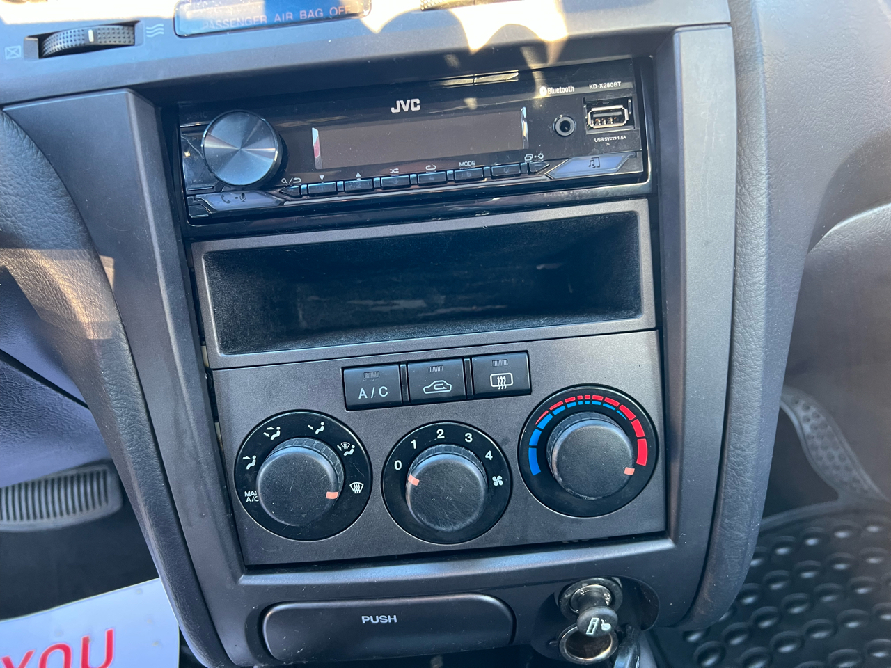 Hyundai Elantra 4dr Sdn GLS Auto 2005