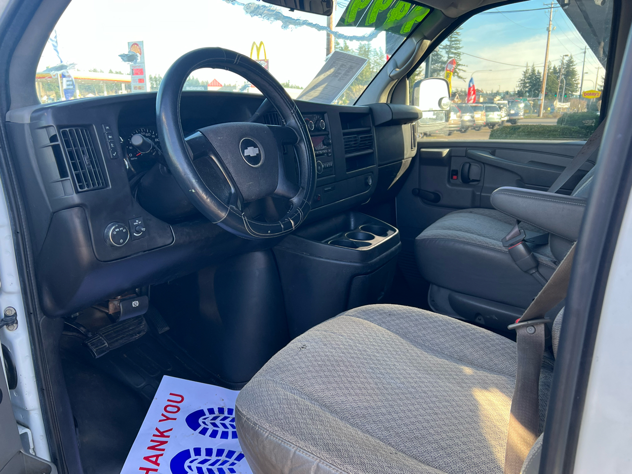 Chevrolet Express Cargo Van RWD 1500 135" 2012