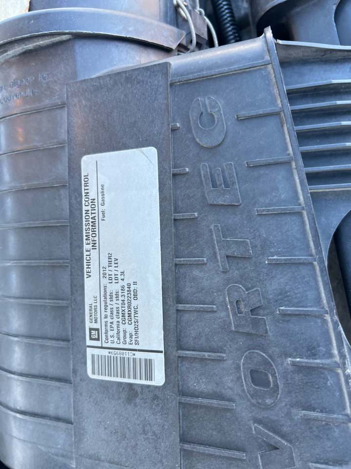 Chevrolet Express Cargo Van RWD 1500 135" 2012