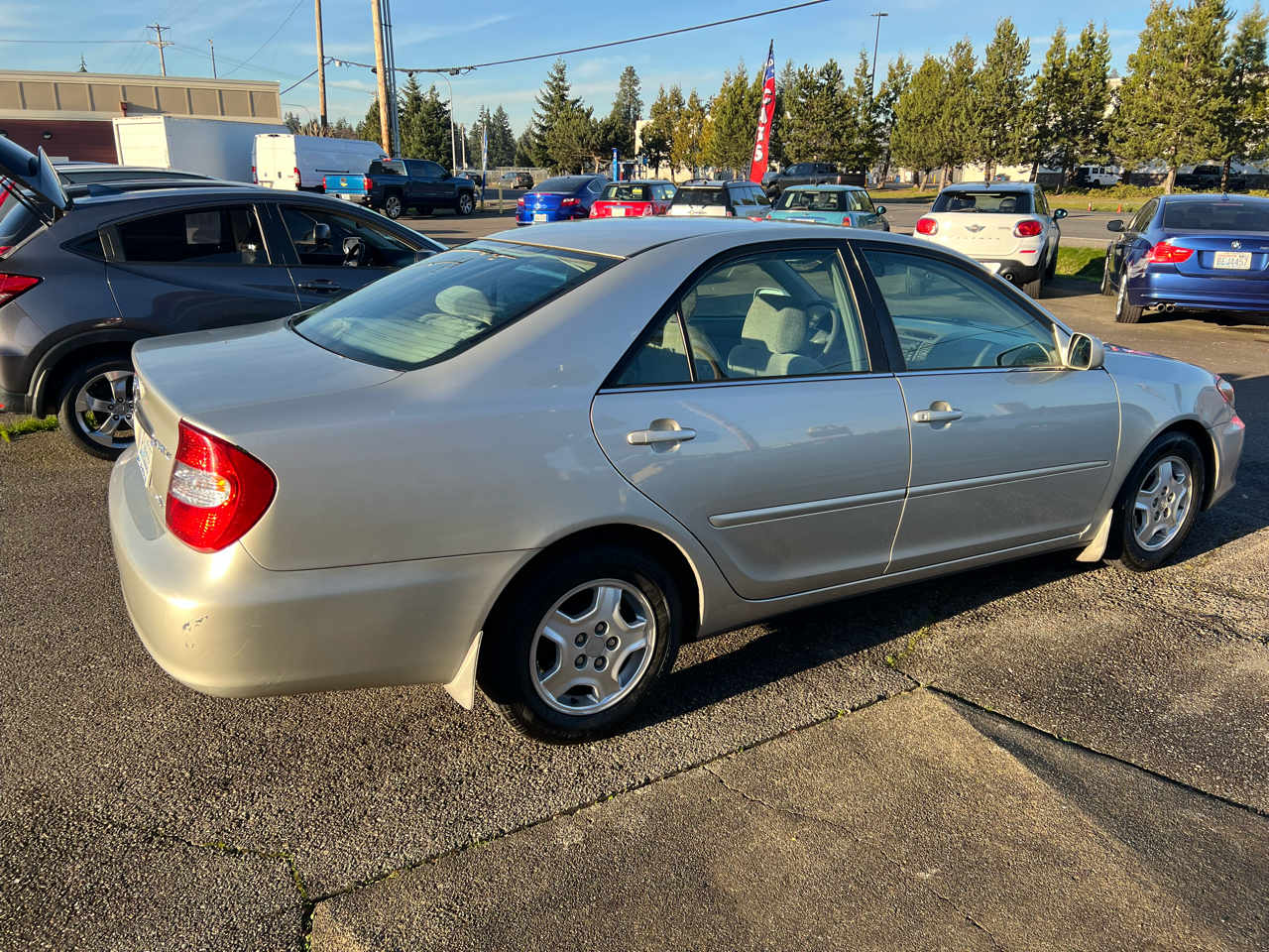 Toyota Camry 4dr Sdn LE V6 Auto 2002