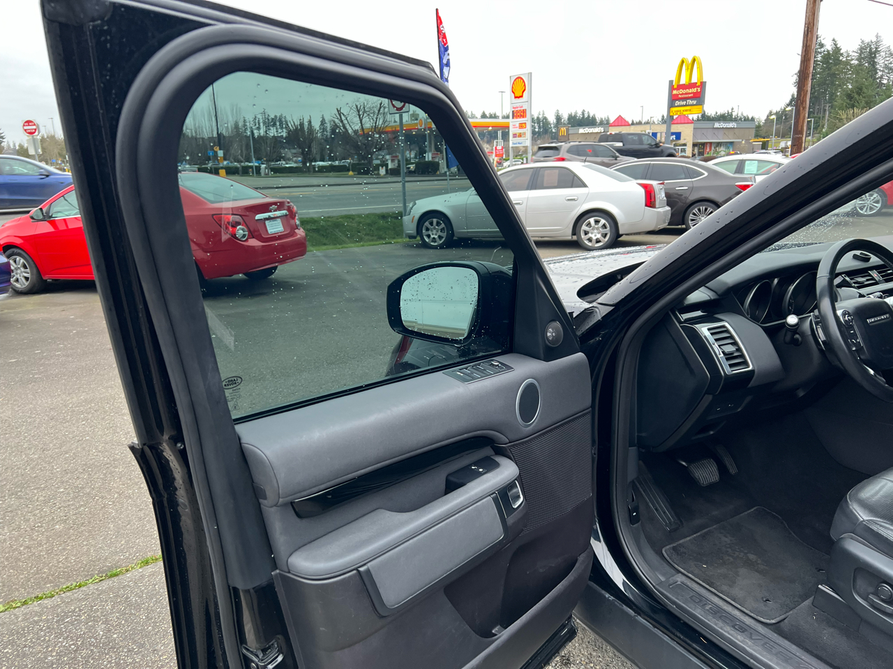 Land Rover Discovery SE V6 Supercharged 2017